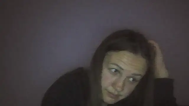 Snapshot of Milaniya261 chatting on May 5, 2026, 1:24 am Milaniya261 online show from May 5, 2026, 1:24 am