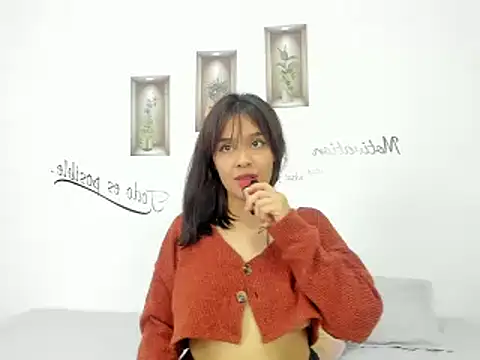 MelissaGilll online show from January 3, 2025, 4:06 pm