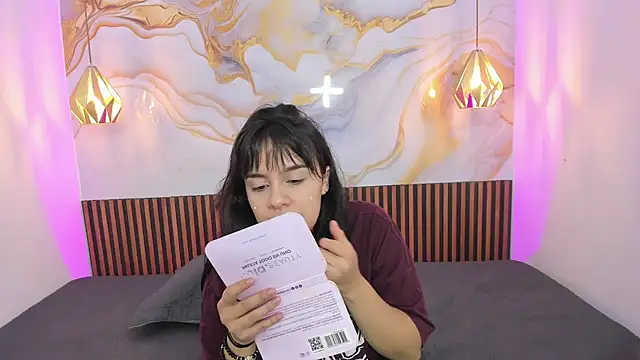 MelissaGilll online show from October 15, 2025, 7:25 pm