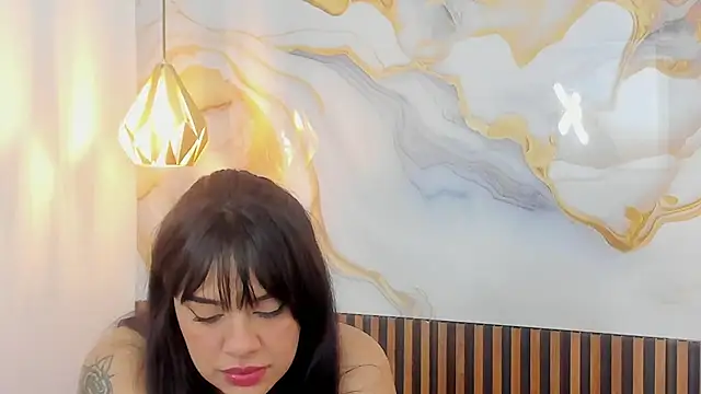 MelissaGilll online show from November 5, 2025, 7:47 pm