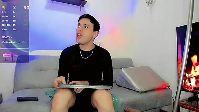 Snapshot of joe_jhon chatting on January 31, 2025, 6:46 am joe jhon online show from January 31, 2025, 6:46 am