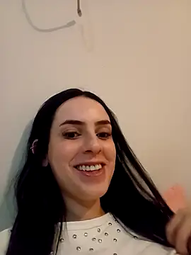 Morguisssz online show from October 8, 2025, 8:23 am