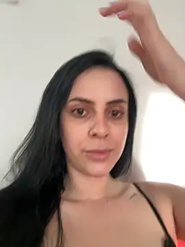 Morguisssz online show from December 4, 2025, 9:40 am