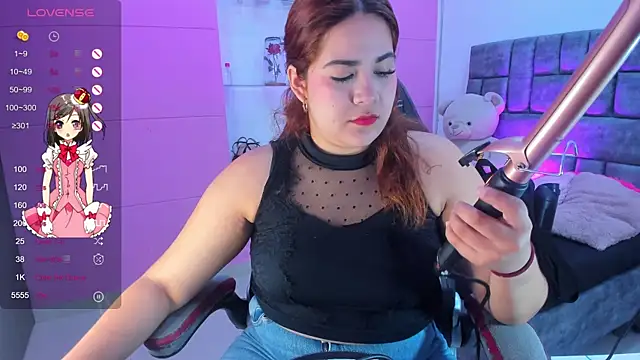 jisoo   online show from October 10, 2025, 1:10 pm