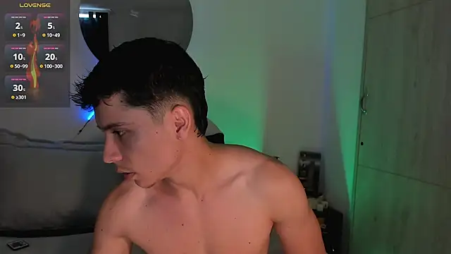 NathanGreyX online show from February 20, 2025, 9:31 pm