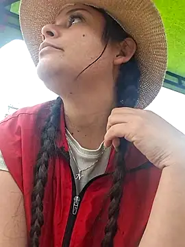 nidia2026 online show from October 12, 2025, 3:55 pm