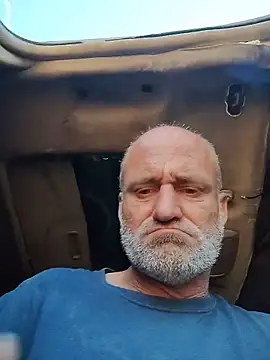 DatingProfile USA 43 str8 online show from December 2, 2025, 3:29 pm