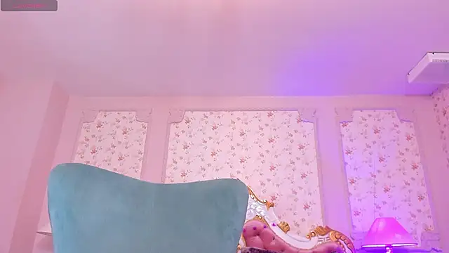 AllissonJames online show from October 16, 2025, 10:49 am