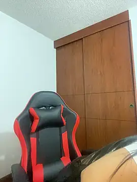 Alice taylor1  online show from January 19, 2025, 2:15 am