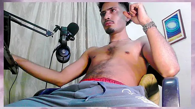 Snapshot of coleman160 chatting on December 26, 2024, 9:11 am coleman160 online show from December 26, 2024, 9:11 am