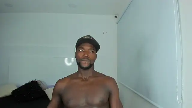 Dylan Taylor online show from January 9, 2025, 3:26 am