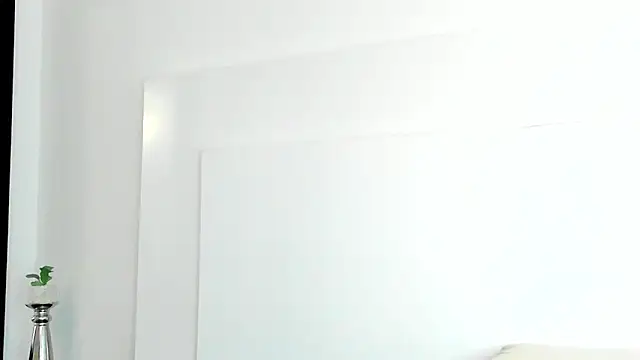 Dylan Taylor online show from January 28, 2025, 5:54 am