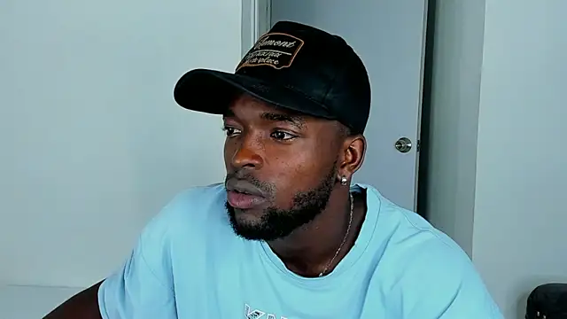 Dylan Taylor online show from October 6, 2025, 3:48 am