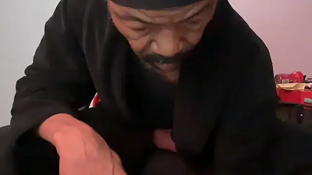 skarfosbabes69 online show from March 18, 2026, 10:51 am