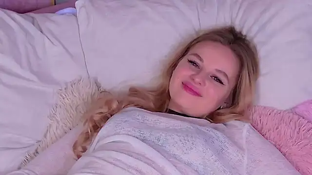 BeatriceEsmont online show from January 21, 2025, 1:08 am