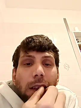 dariodario online show from February 5, 2025, 11:02 am