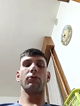 dariodario online show from March 14, 2025, 3:15 am