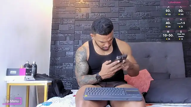 bruno miller  online show from January 5, 2026, 8:23 pm