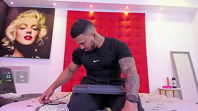 Snapshot of bruno_miller_ chatting on February 7, 2026, 8:56 pm bruno miller online show from February 7, 2026, 8:56 pm