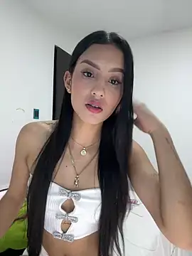 Snapshot of _AmberSmithh chatting on February 11, 2025, 6:08 am AmberSmithh online show from February 11, 2025, 6:08 am