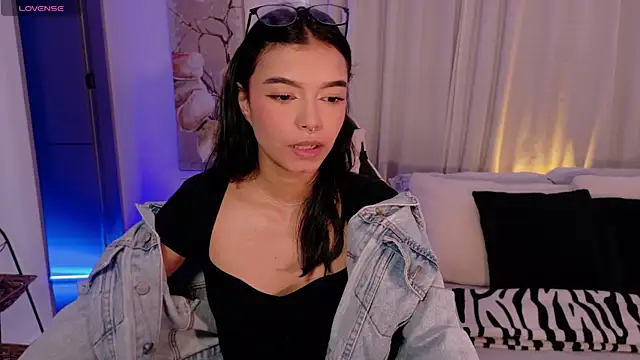 AnabelWolf online show from June 6, 2026, 2:00 pm