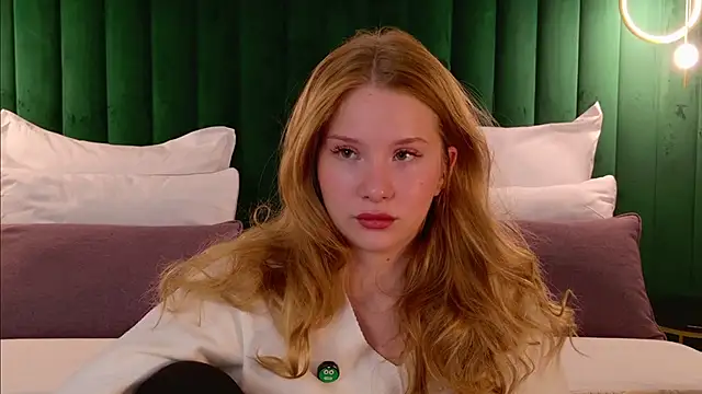 MichelleReid online show from September 30, 2025, 3:11 am