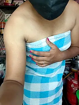 Tamil Shalini Lustyy online show from October 19, 2025, 6:03 am