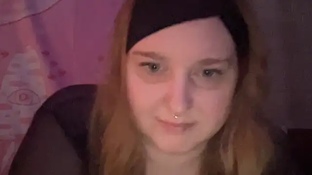 thickgingergoddess online show from March 22, 2025, 9:42 pm