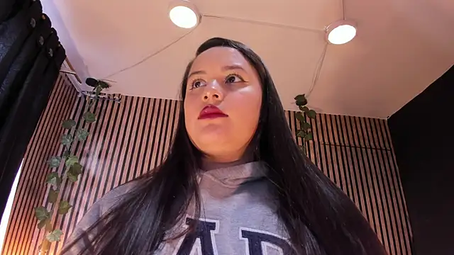 Victoria Ponce1 online show from January 17, 2025, 1:03 pm