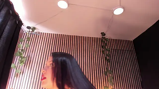 Victoria Ponce1 online show from January 29, 2025, 7:22 pm