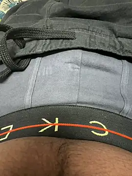 BerlinMan1499 online show from March 8, 2025, 4:06 pm