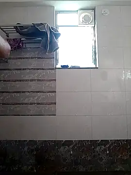 samee00721 online show from January 28, 2025, 2:43 am