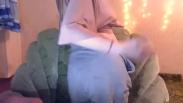 MelxMellie online show from February 2, 2025, 10:06 pm