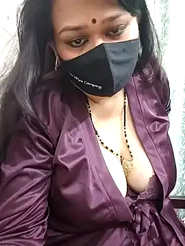 Snapshot of Mayuri77 chatting on January 19, 2025, 6:10 pm Mayuri77 online show from January 19, 2025, 6:10 pm