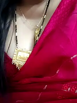 Snapshot of Mayuri77 chatting on February 8, 2025, 6:22 pm Mayuri77 online show from February 8, 2025, 6:22 pm