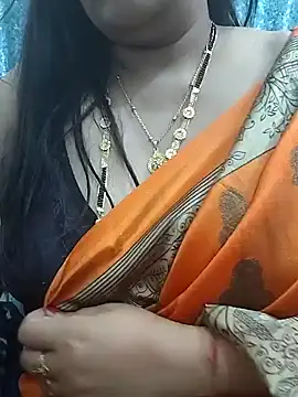 Snapshot of Mayuri77 chatting on February 18, 2025, 5:21 pm Mayuri77 online show from February 18, 2025, 5:21 pm