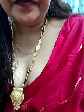 Snapshot of Mayuri77 chatting on February 22, 2025, 11:24 pm Mayuri77 online show from February 22, 2025, 11:24 pm