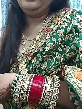 Snapshot of Mayuri77 chatting on February 28, 2025, 7:26 am Mayuri77 online show from February 28, 2025, 7:26 am