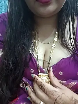 Snapshot of Mayuri77 chatting on March 3, 2025, 9:55 am Mayuri77 online show from March 3, 2025, 9:55 am