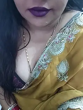 Snapshot of Mayuri77 chatting on October 7, 2025, 7:27 am Mayuri77 online show from October 7, 2025, 7:27 am