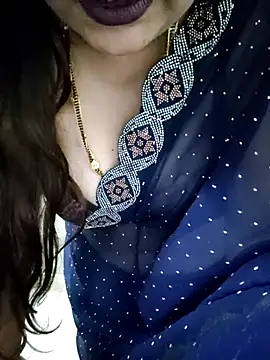 Snapshot of Mayuri77 chatting on October 25, 2025, 8:55 am Mayuri77 online show from October 25, 2025, 8:55 am