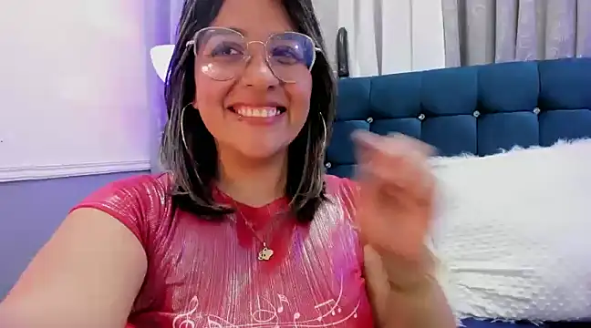 Pandoracherry online show from February 19, 2025, 7:17 am