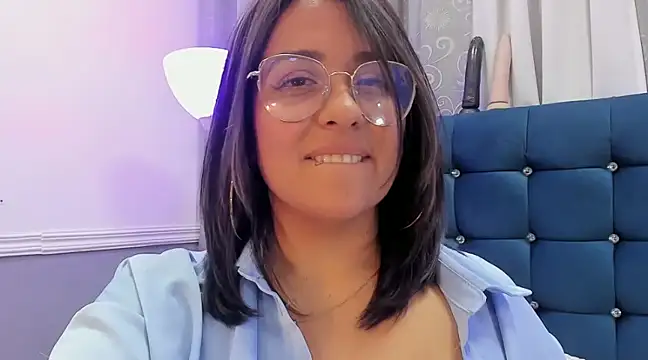 Pandoracherry online show from March 2, 2025, 6:27 am