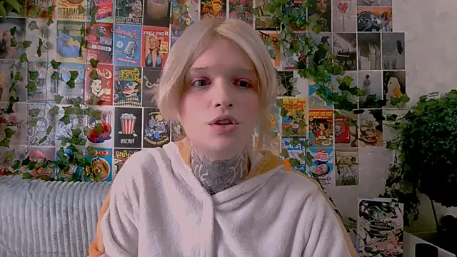 Simona Rain online show from October 9, 2025, 2:20 am