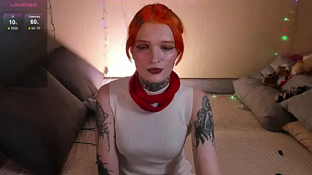 Simona Rain online show from December 19, 2025, 9:55 pm