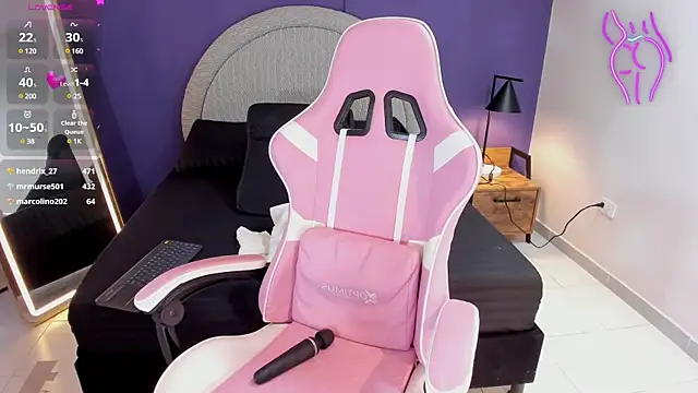 Mady collins  online show from February 5, 2025, 2:26 pm