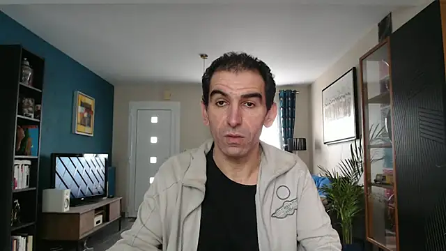 Samir 44200 online show from January 29, 2025, 1:28 pm