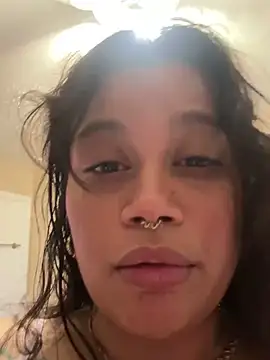 shyfr34k online show from February 28, 2025, 8:39 pm