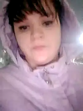 Eva Florence online show from December 20, 2024, 6:45 pm