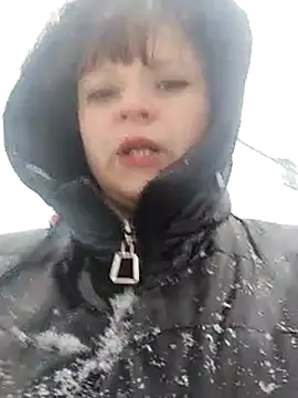 Eva Florence online show from January 7, 2025, 10:54 am